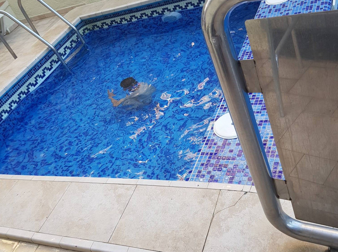 哈罗玛酒店主图