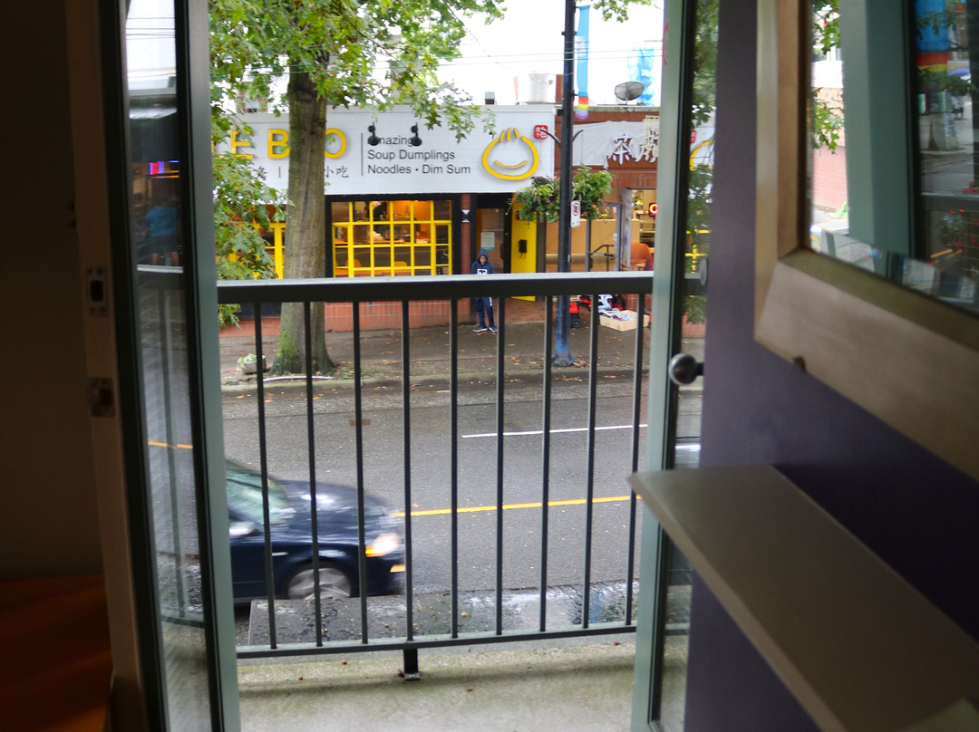 时代广场套房酒店主图