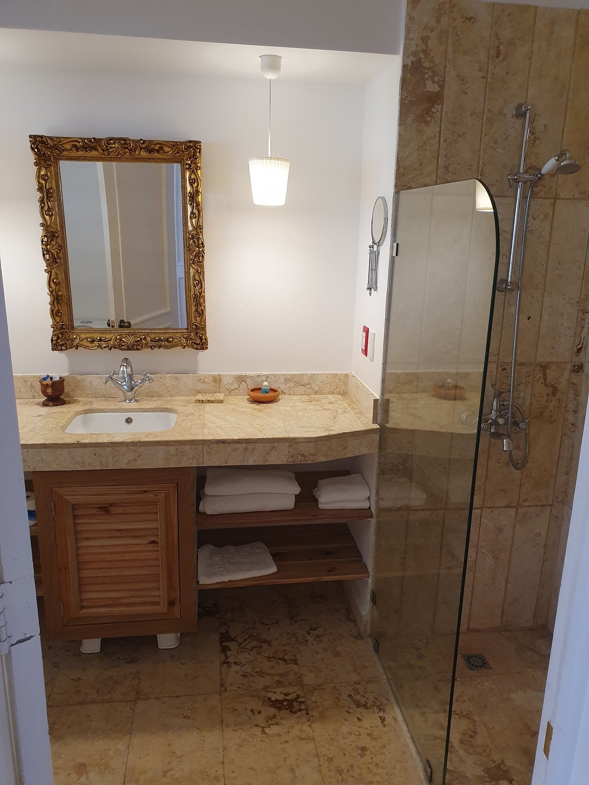 Hotel TODOBLANCO, Las Galeras, SAMANA-浴室