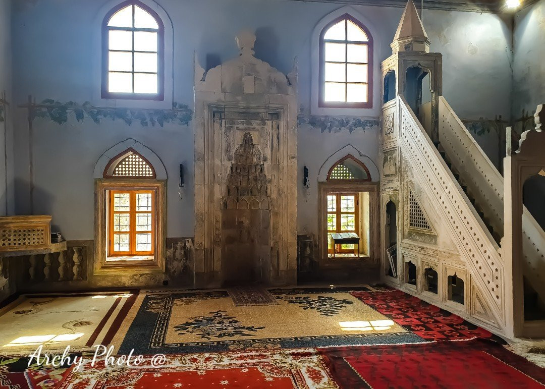Mehmed Karadoz Moschee-莫斯塔尔必去景点