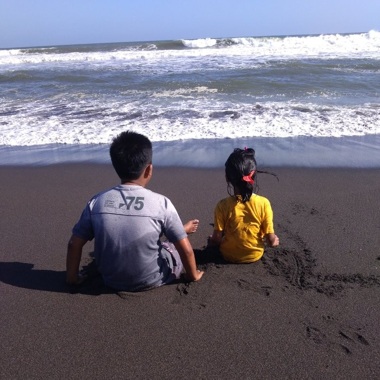 Goa Cemara Beach景点图片