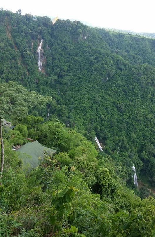 Anisakan Falls-彬乌伦必去景点