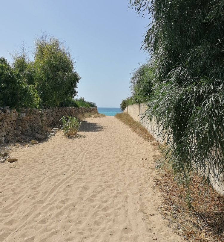 Spiaggia D'Ayala-Maruggio必去景点