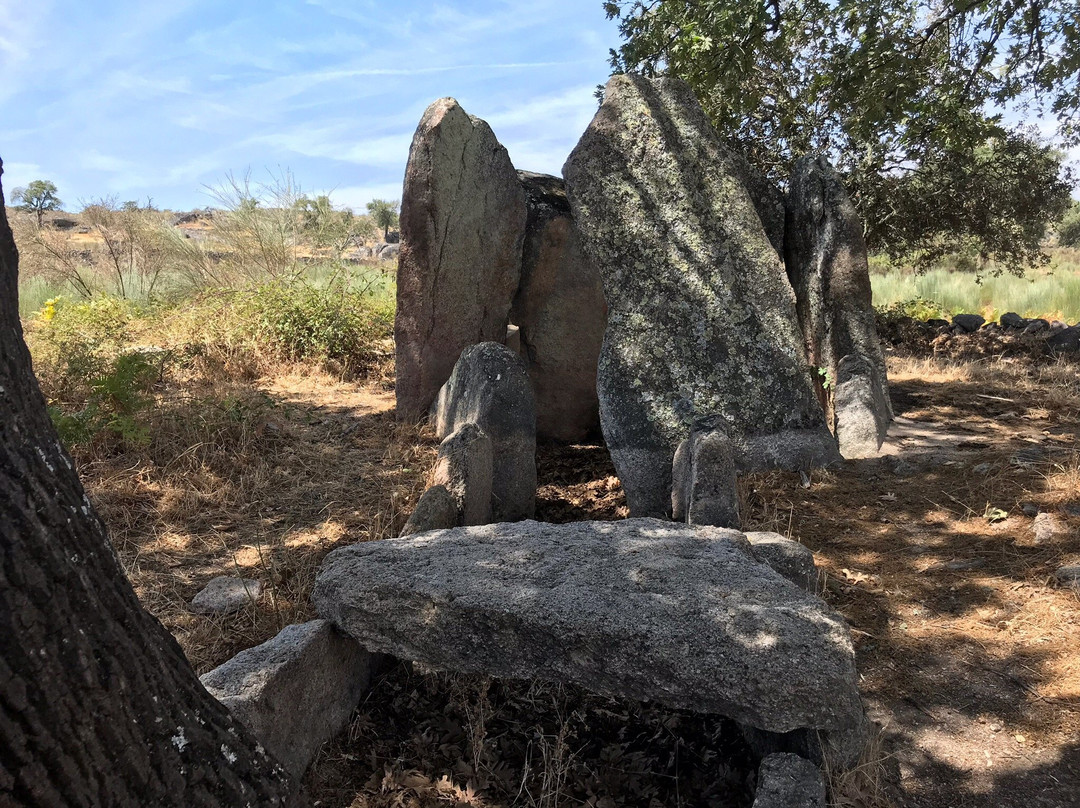 Anta dos Currais do Galhordas-Castelo de Vide必去景点
