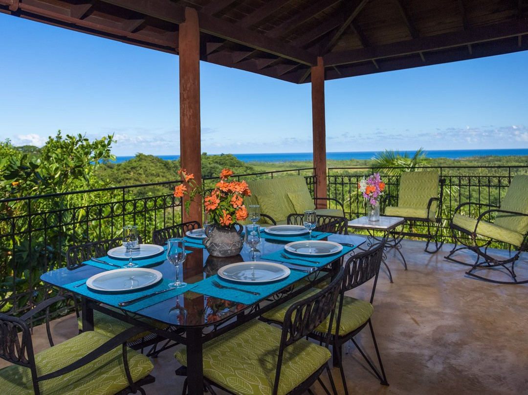 Monte Placido Vacation Homes主图