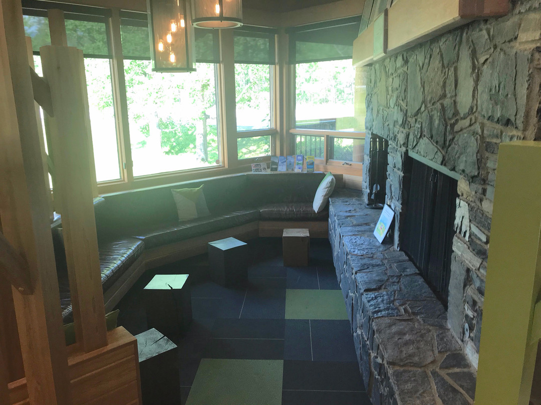 Barrier Lake Visitor Information Centre-Exshaw必去景点