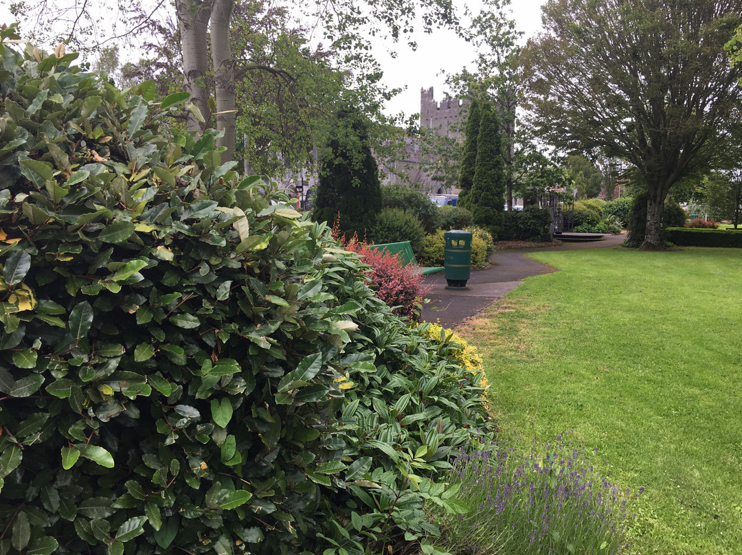 Adare Town Park-Adare必去景点