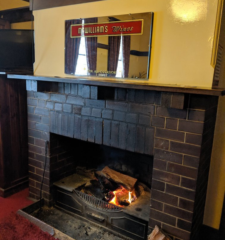 Binalong Hotel主图