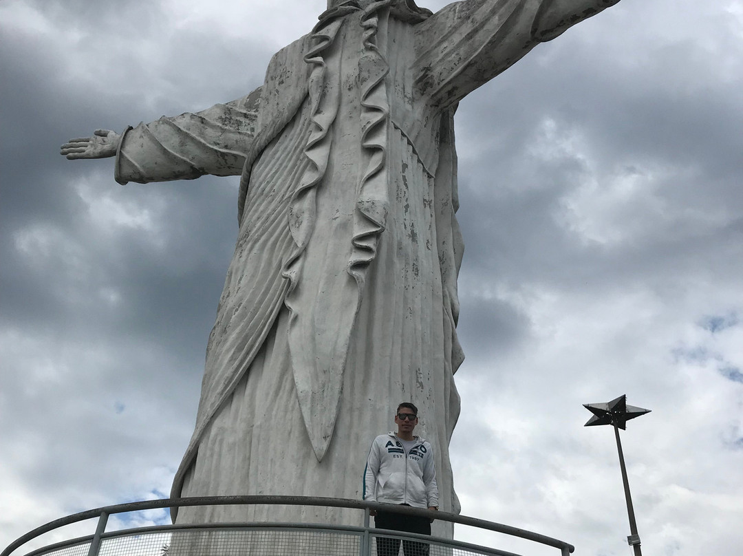 Cristo Rei do Pantanal-科龙巴必去景点