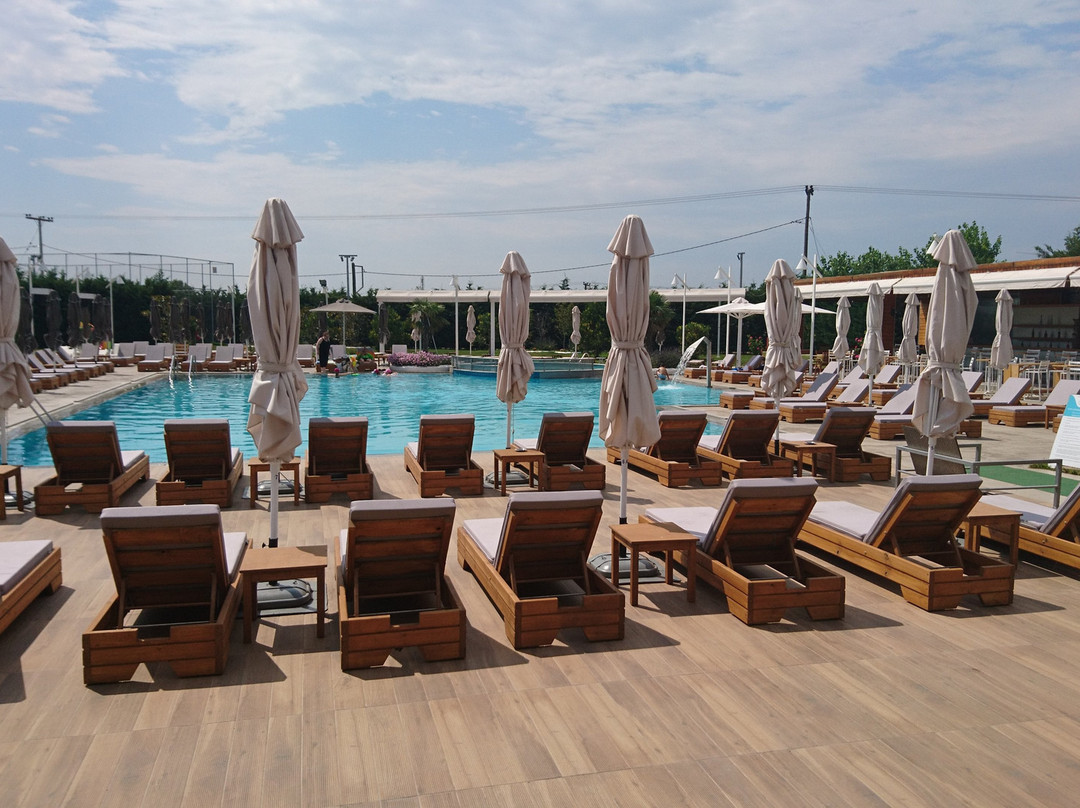 皮瑞索斯酒店主图