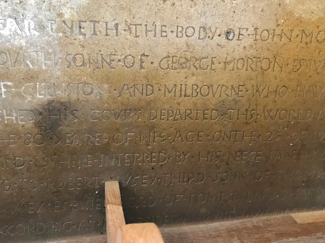 St Andrew's Church-布兰德福德福鲁姆必去景点