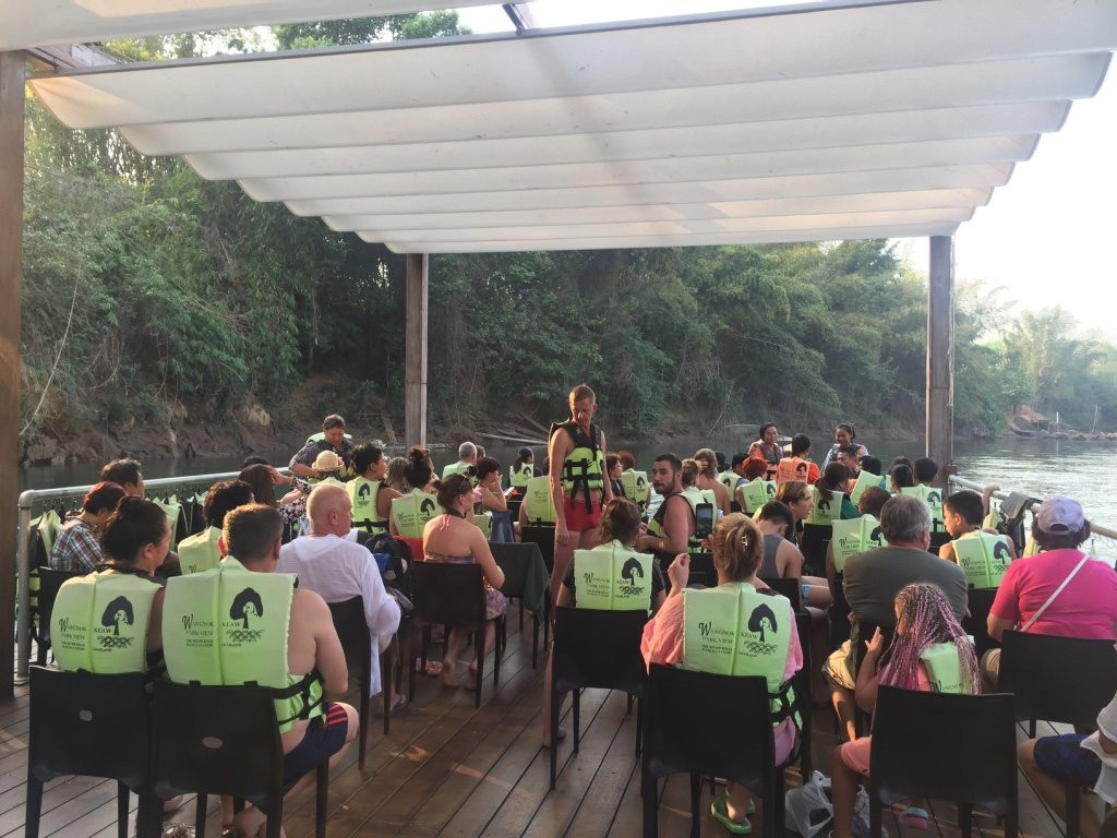 Overchill Tours and Travel-曼谷必去景点