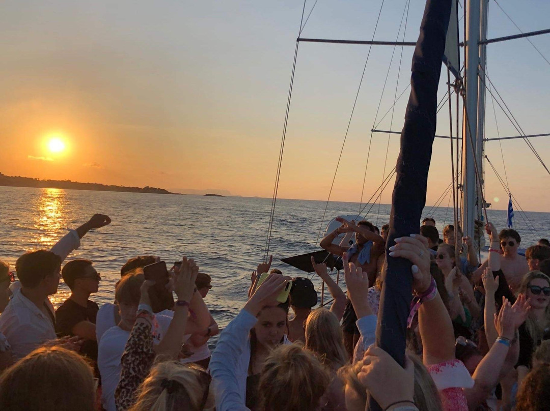 Eleni Hersonissos Boat Trip