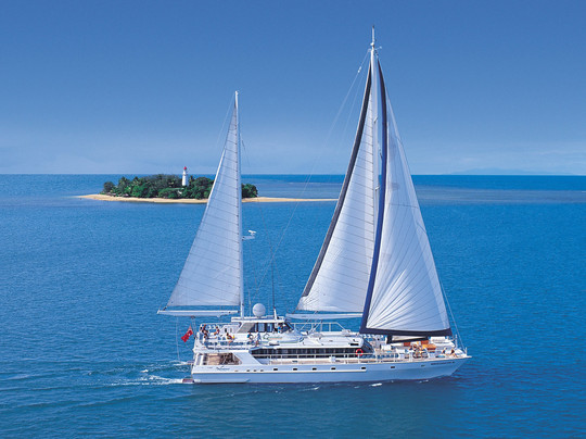 Wavedancer Low Isles Cruise-道格拉斯港必去景点