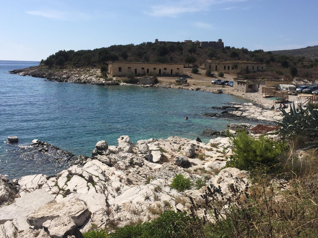 Himara Small Boat Tours景点图片