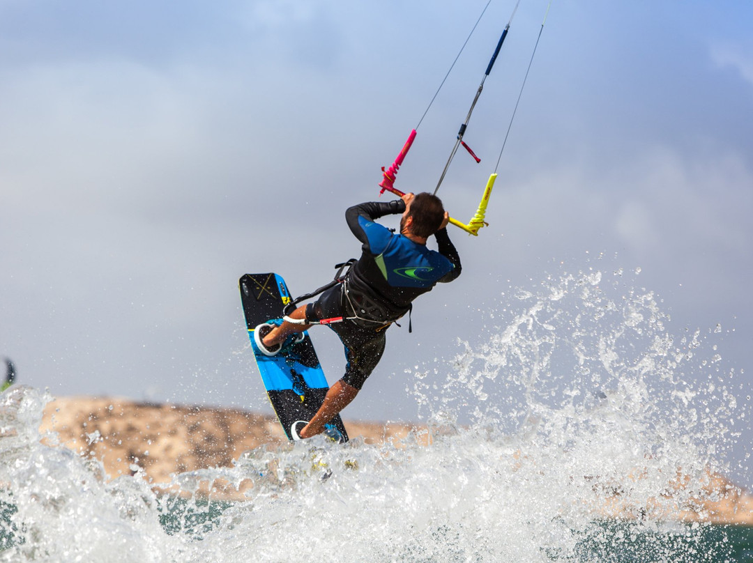 KBC Kitesurf & Wingfoil-达赫拉必去景点