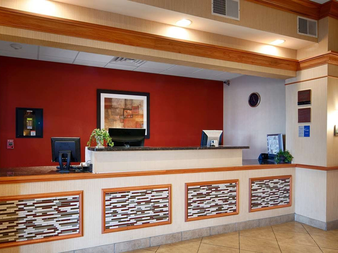 Best Western Plus Pontoon Beach主图