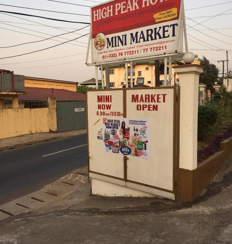 Tagrin酒店住宿-High Peak Hotel