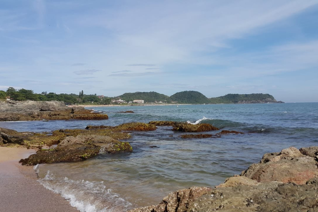 Praia do Poá-佩尼亚必去景点