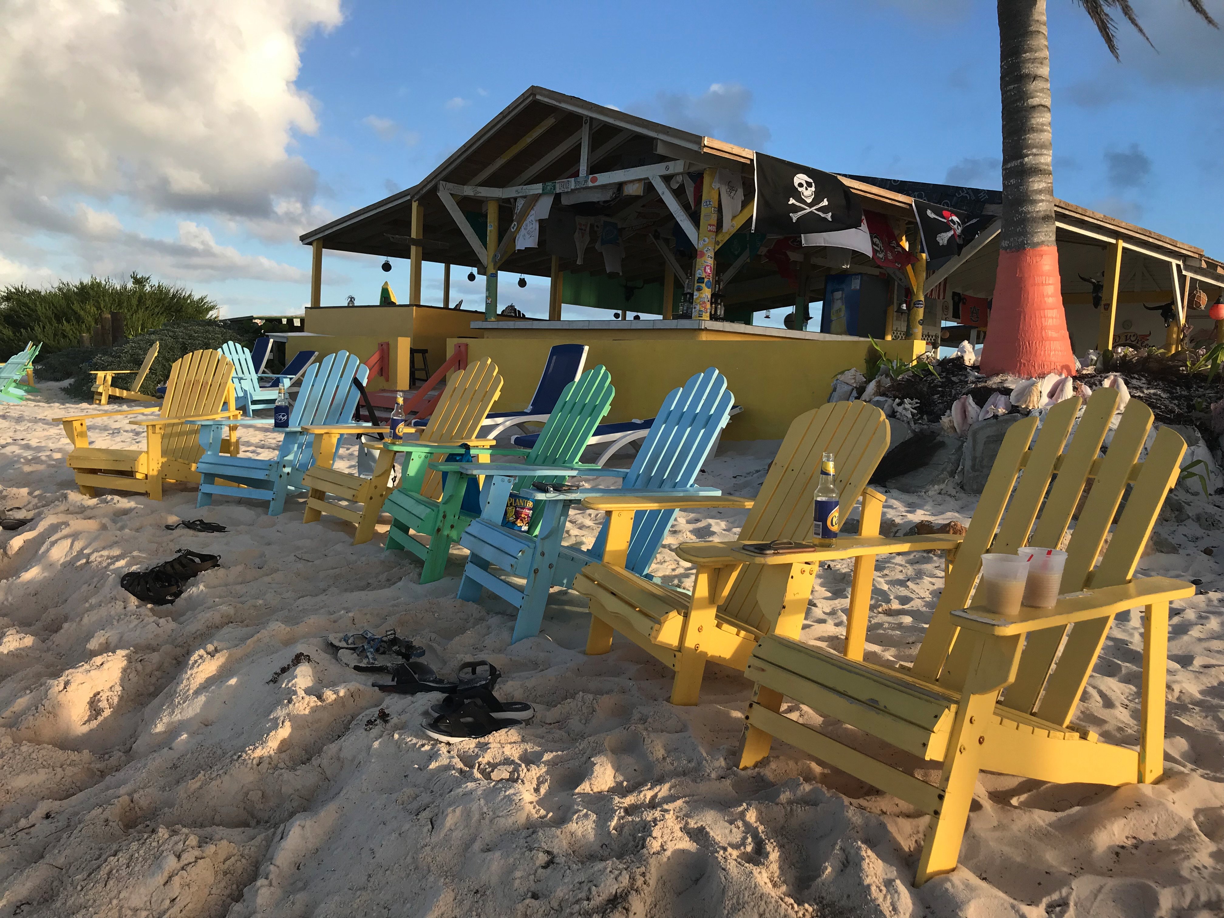 Cow Wreck Beach Resort-泳池