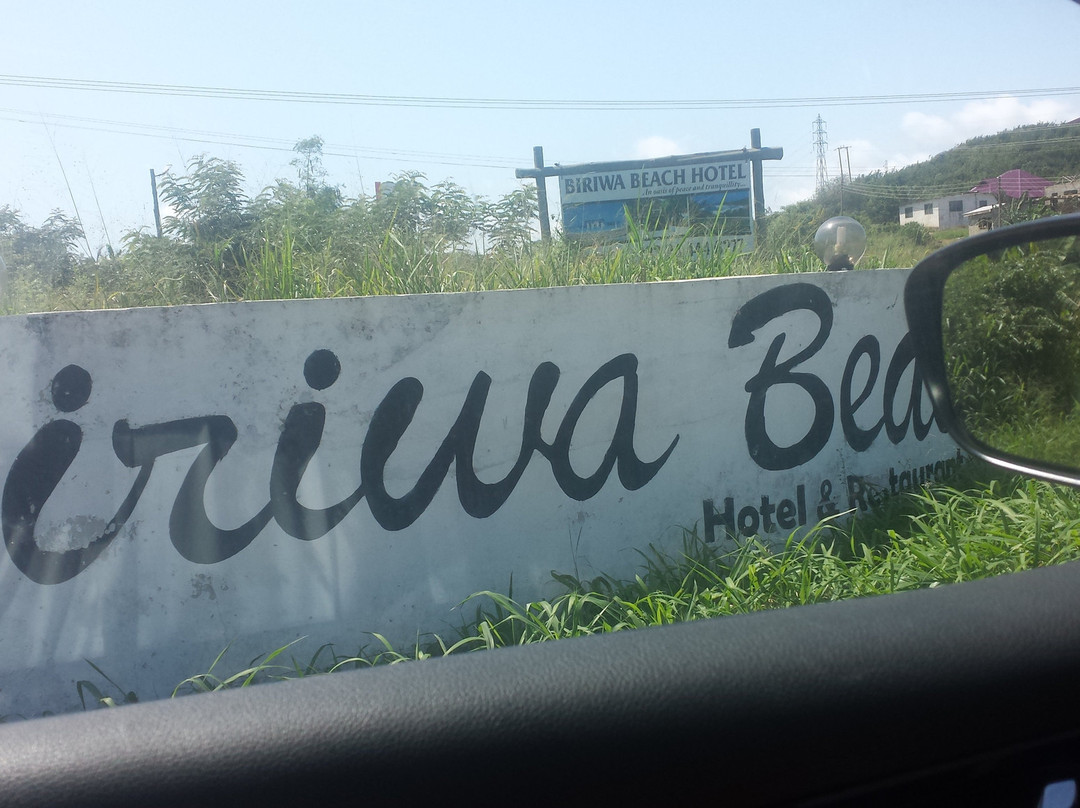 Biriwa Beach Hotel主图