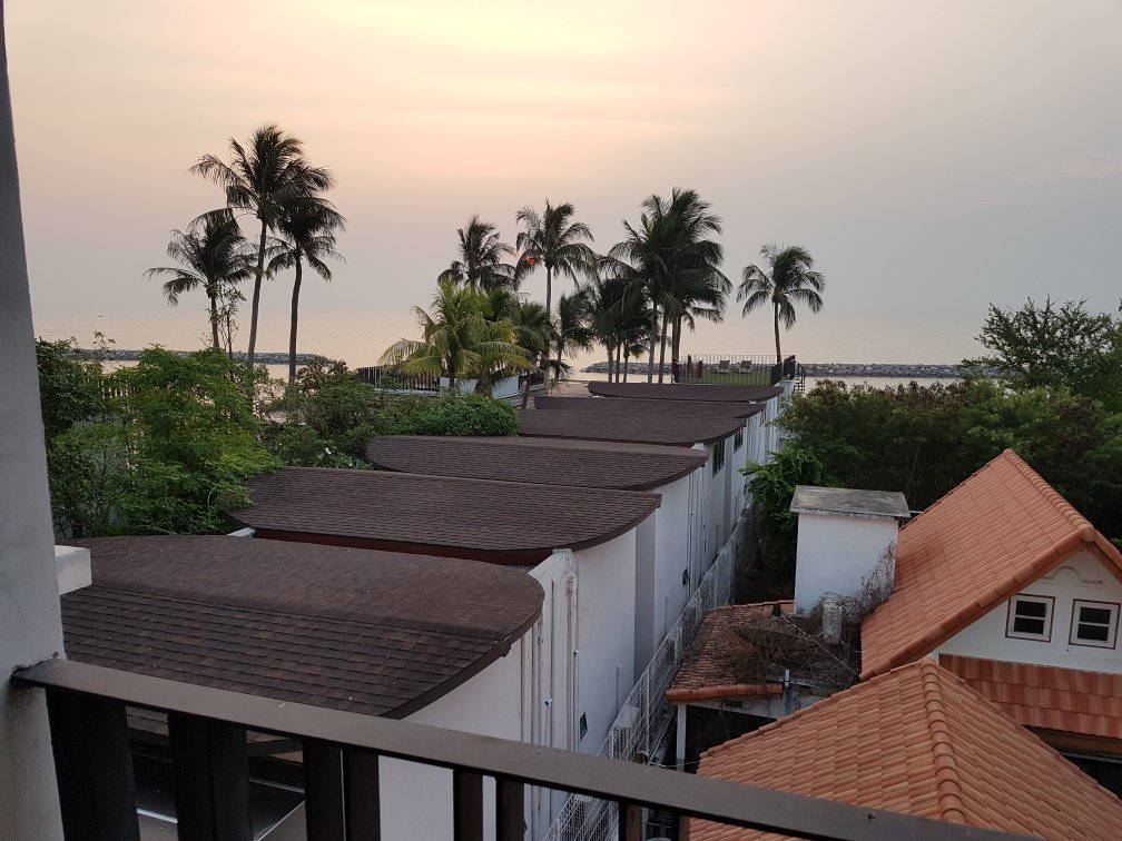 Eco Moment Beach Resort-官方