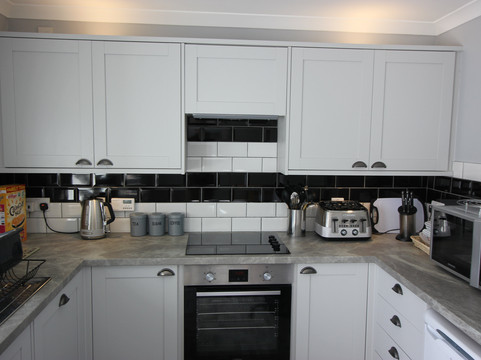 Peat Smoke Cottages主图