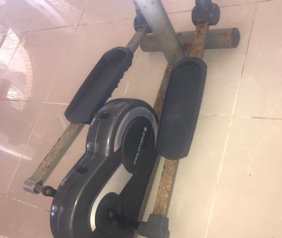 Coliseum Beach Hotel主图