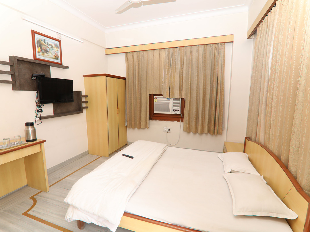 Garden View Hotel主图