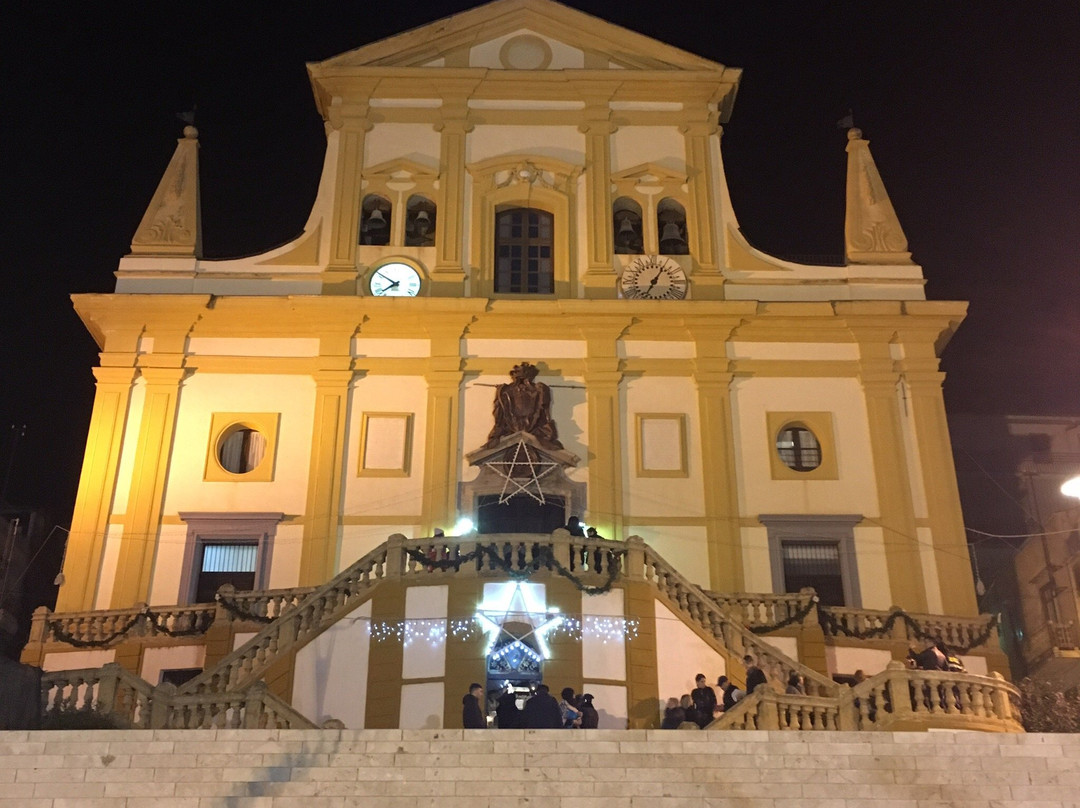 Chiesa Santissimo Crocifisso-Belmonte Mezzagno必去景点