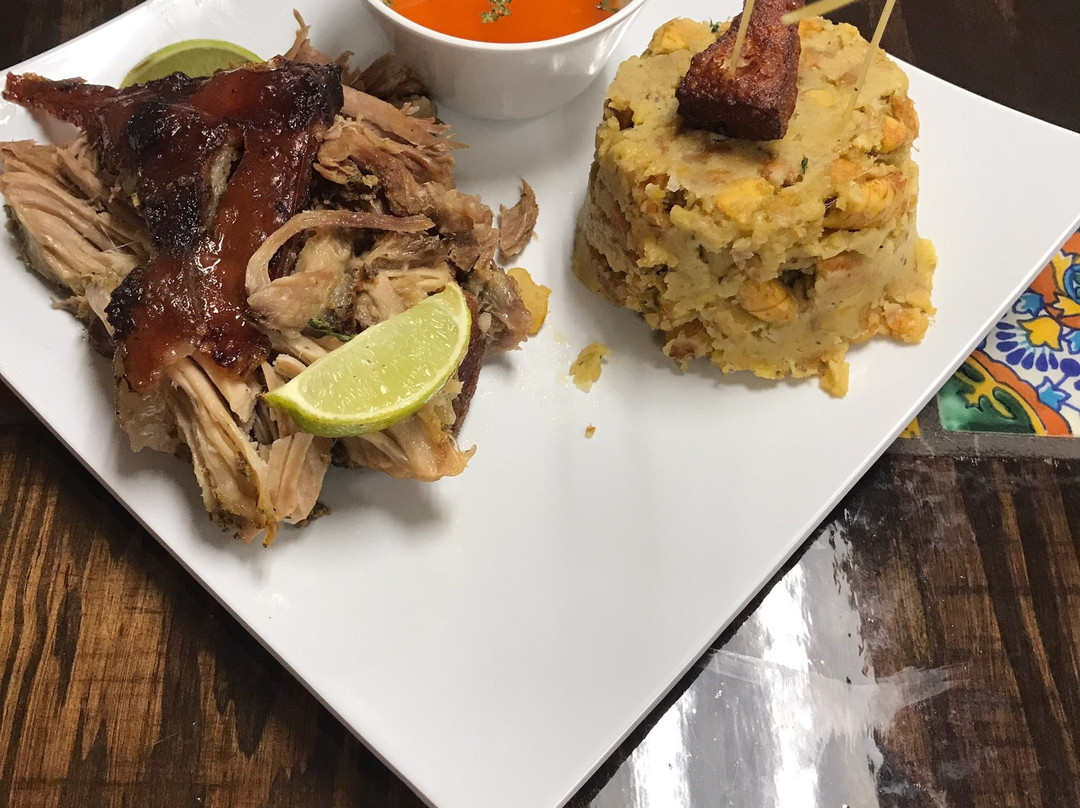 La Yaroa Tropical Restaurant