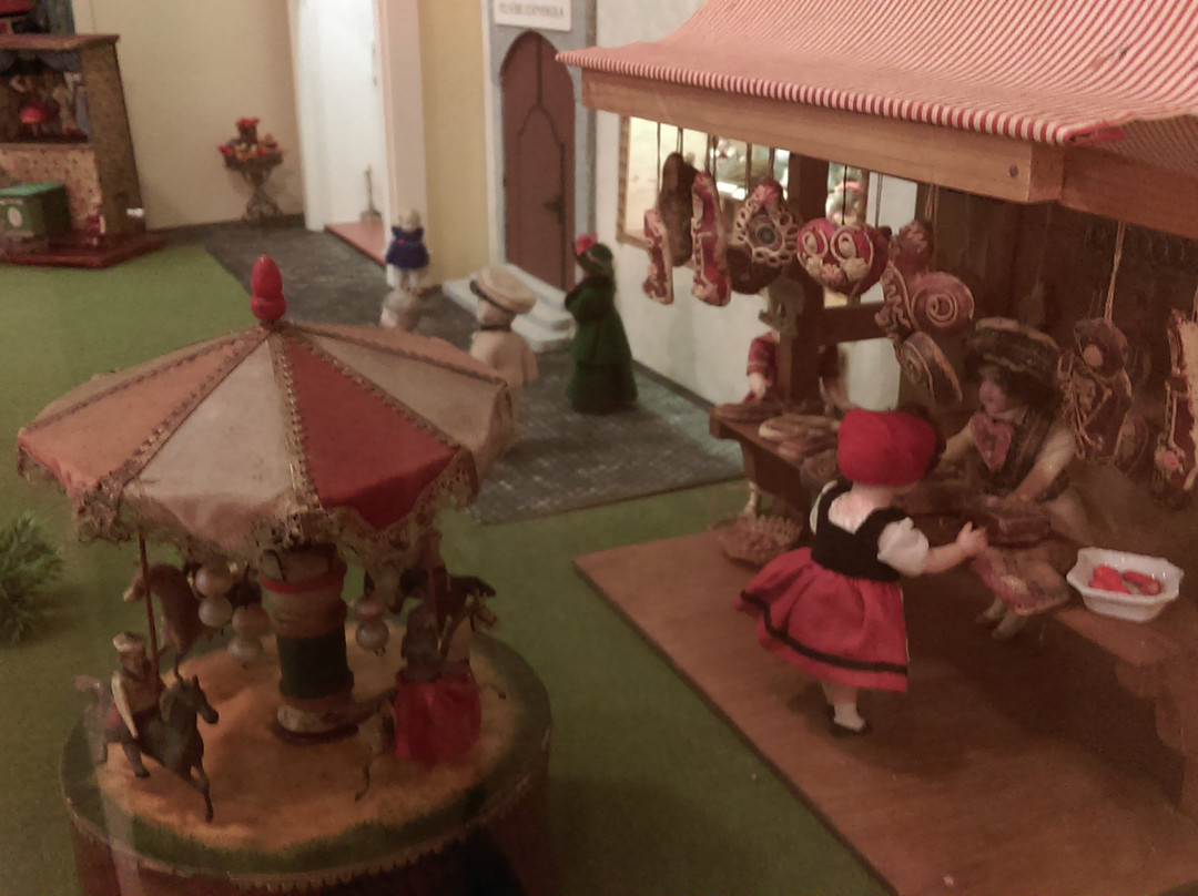Hetedhet Toy museum景点图片