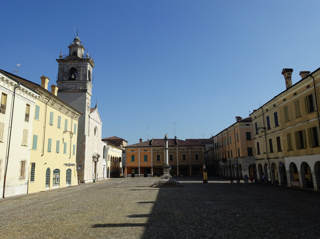 Chiesa di Santa Maria Assunta景点图片