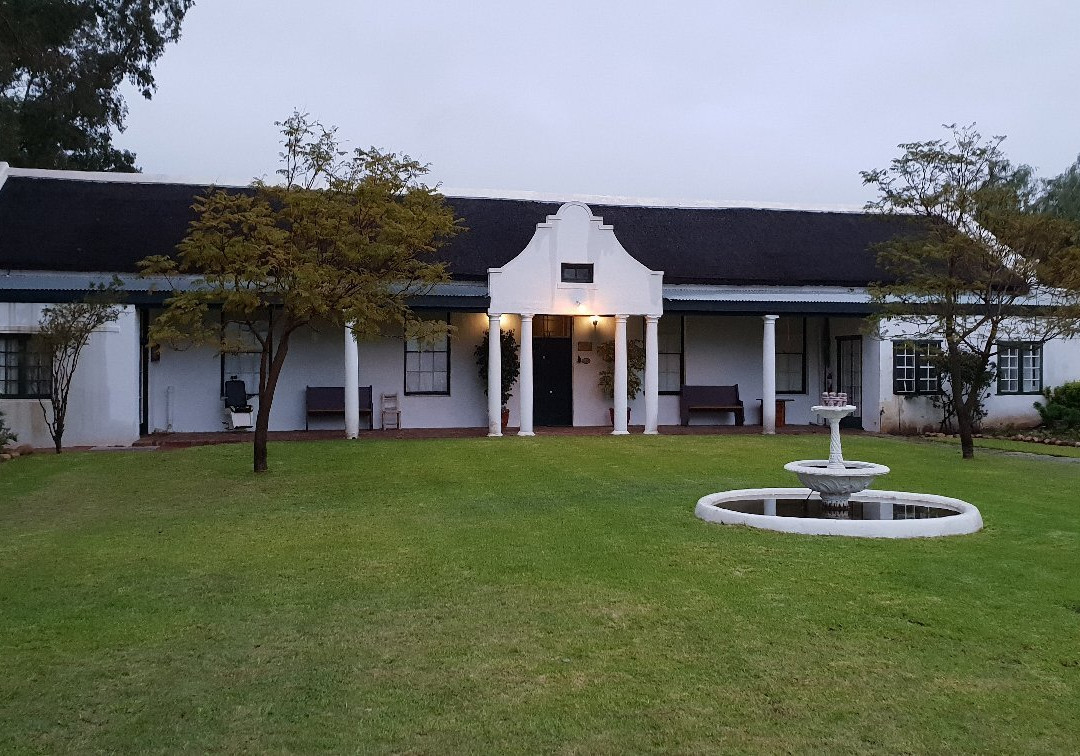 Aan De Doorns Guest House主图