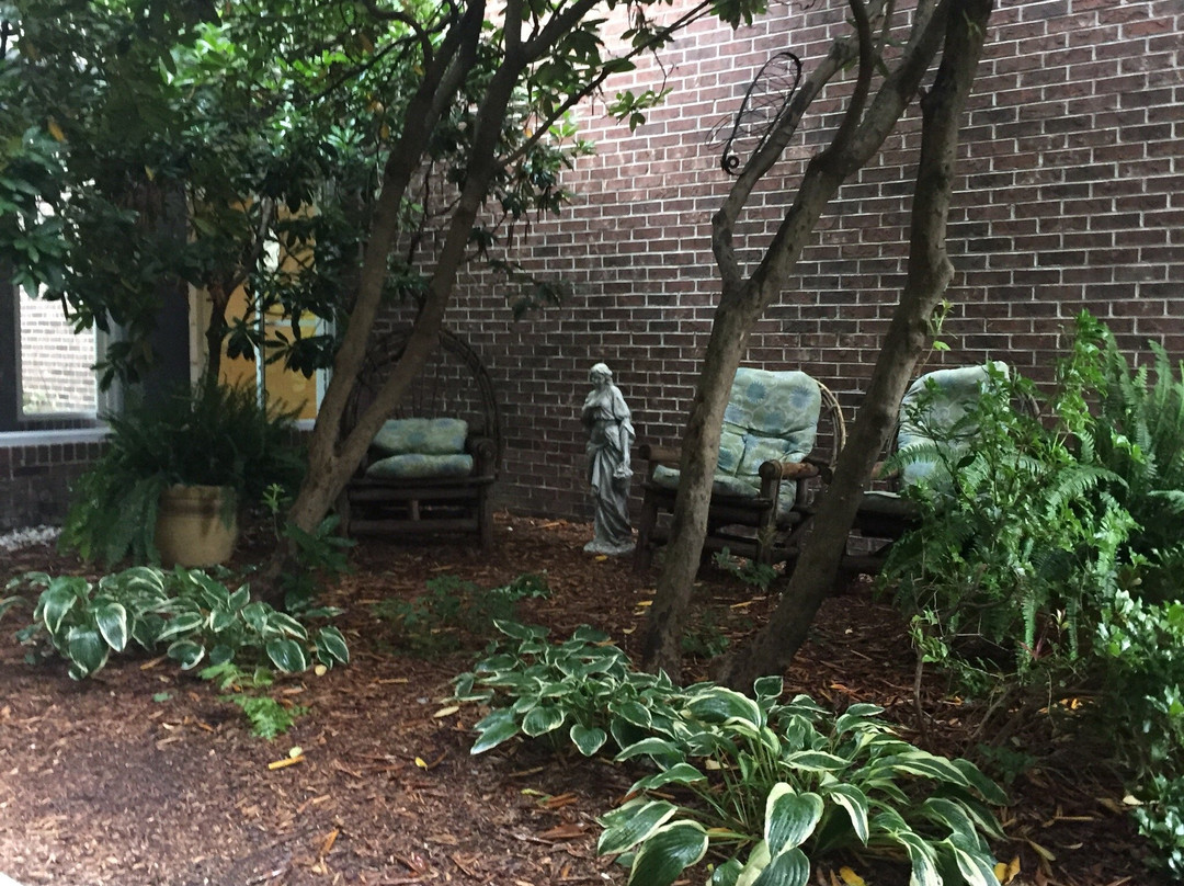 Clarion Hotel Conference Center主图