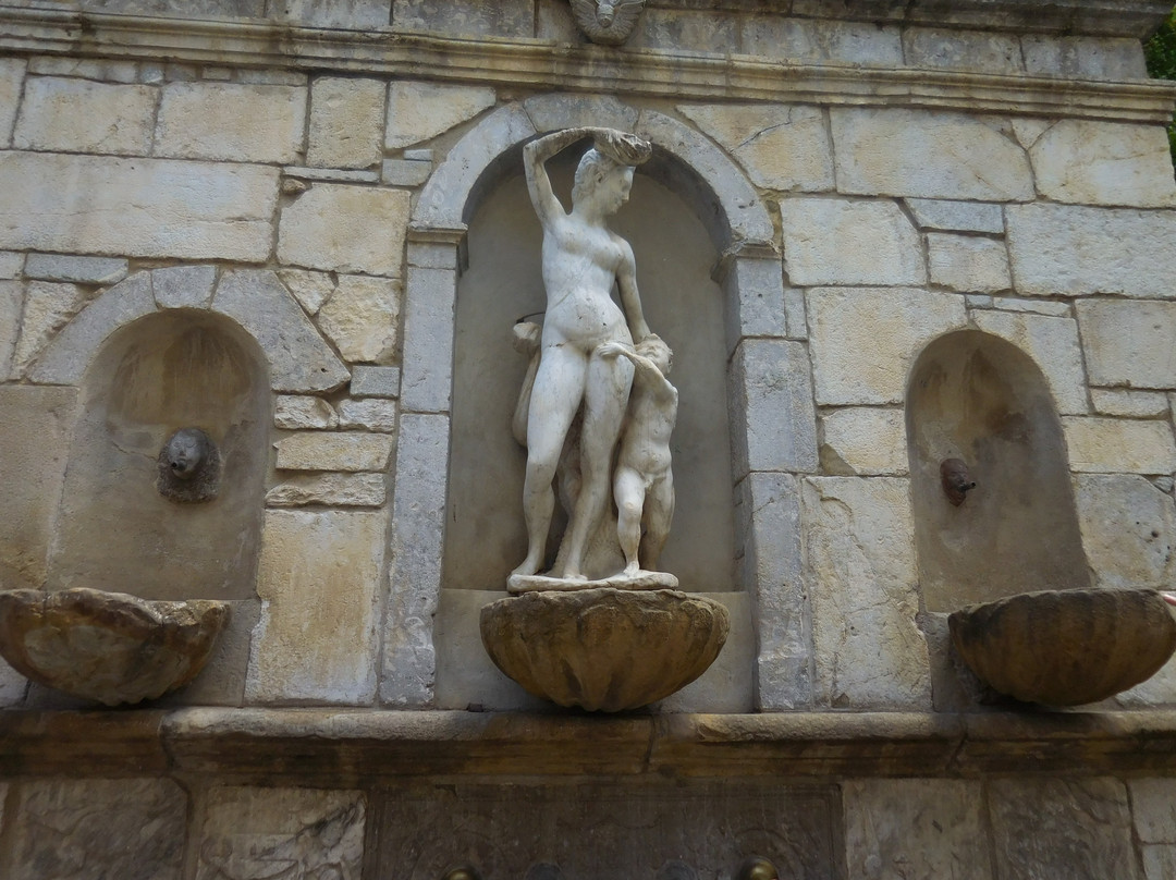 Fontana Venere Ciprea (Quattru Cannola)-Castelbuono必去景点