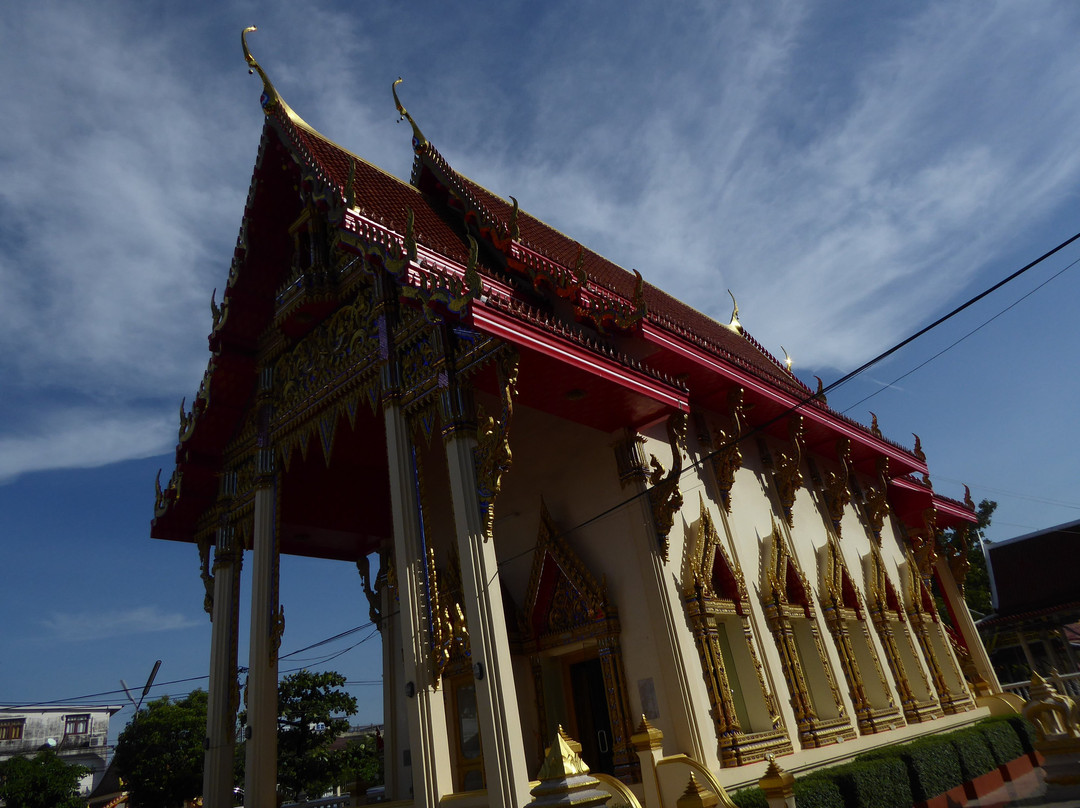 Wat Sanam Nuea景点图片
