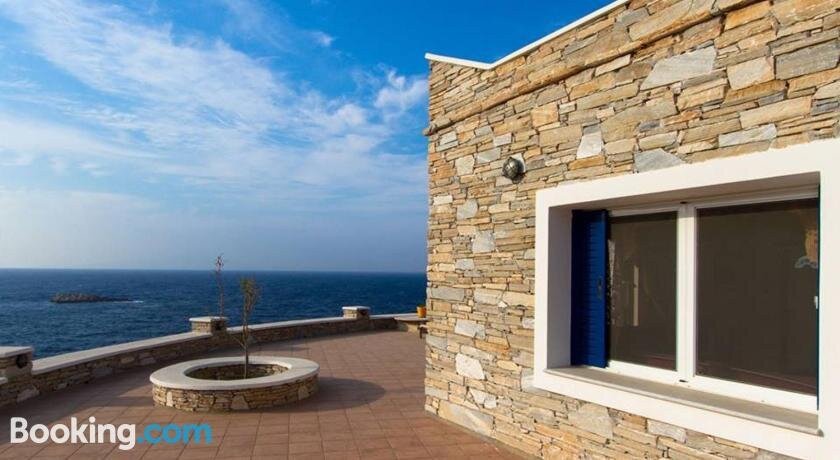 Villa Roussou