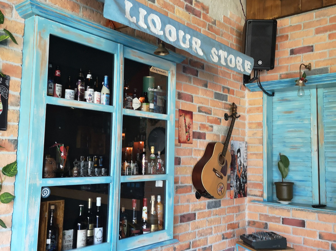 Street Bar-波德戈里察必去景点