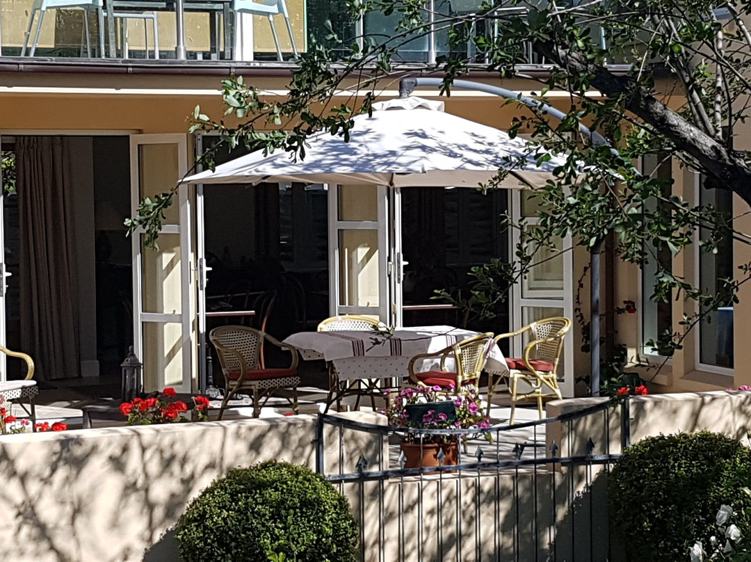 乐贝提酒店主图