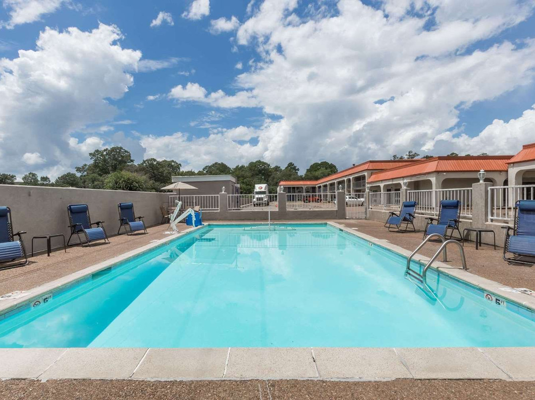 Days Inn by Wyndham Pearl/Jackson Airport主图