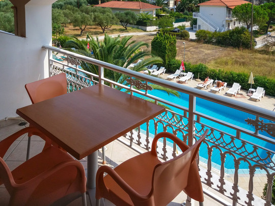 Sunflower Apartments & Studios主图