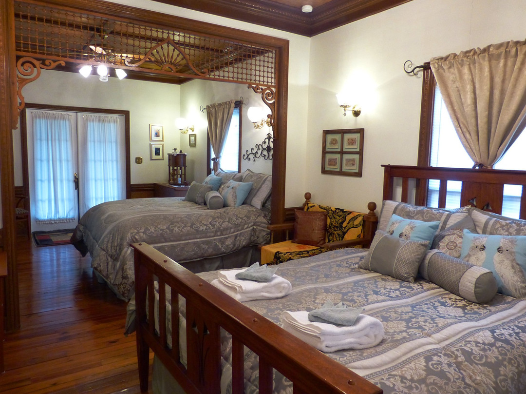 Hogan House at Rose Hill Bed & Breakfast主图