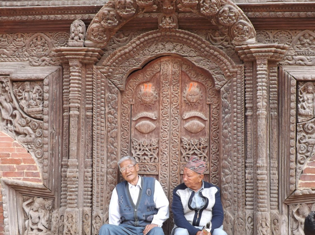 Temple and Statue of King Narasimha-帕坦（拉利特浦）必去景点