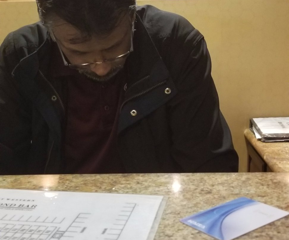 贝斯特韦斯特钻石吧套房酒店主图