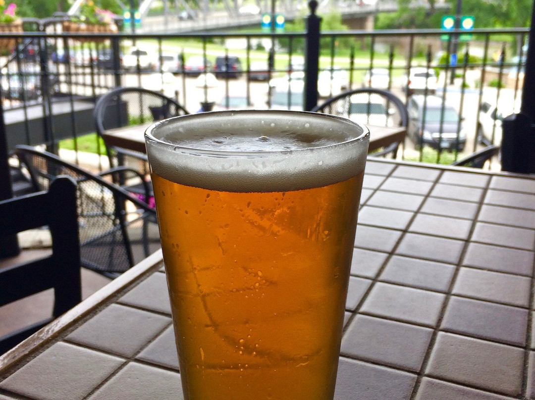 Boardwalk Bar & Grill-East Grand Forks必去景点