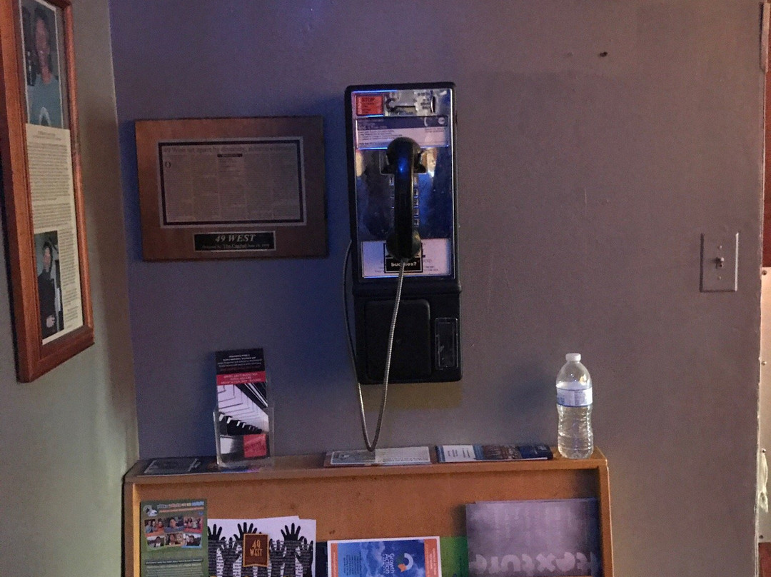 49 West Coffeehouse, Winebar & Gallery-安纳波利斯必去景点