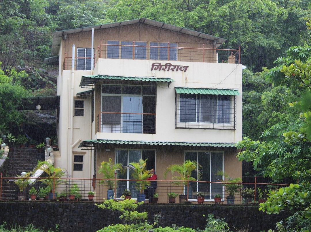 Valane酒店住宿-Giriraj Farm Hill Resort