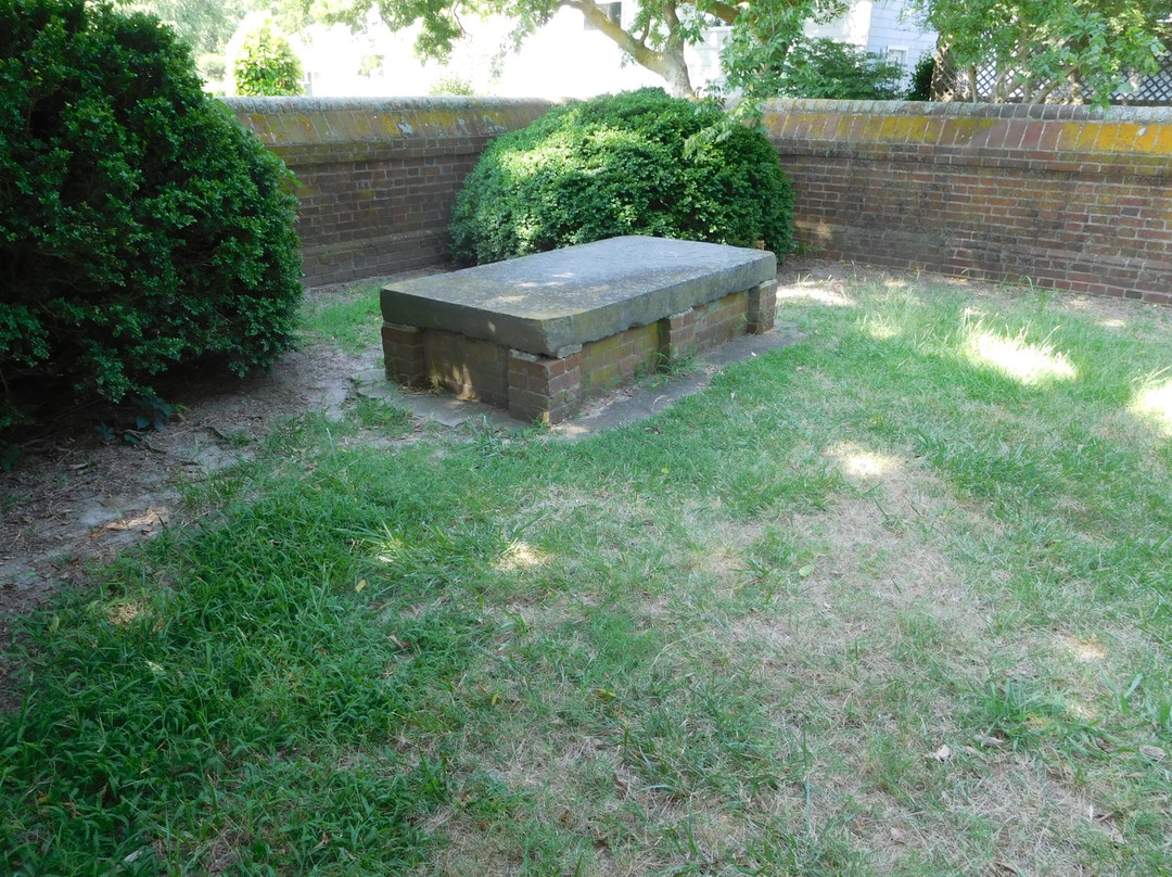 John Custis' Tomb-Cape Charles必去景点