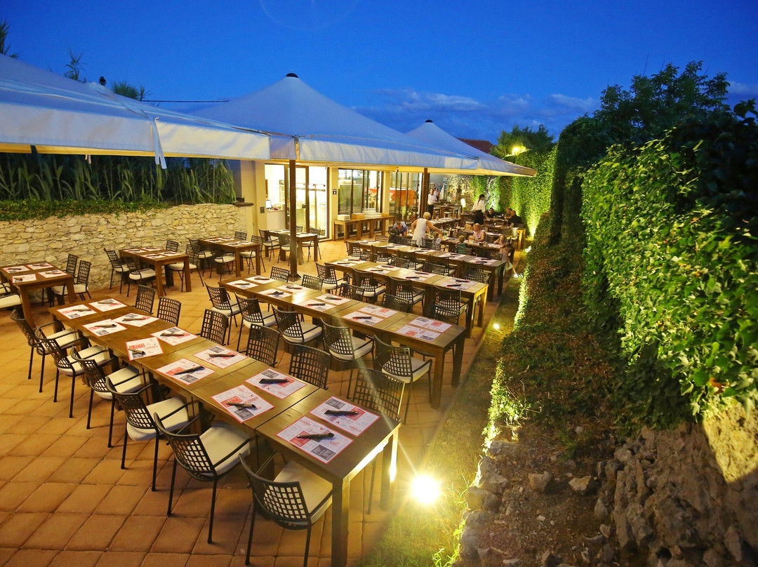 Nin餐馆和美食-Bistro Gradela